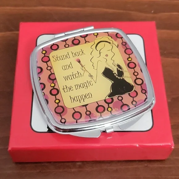 Hinged compact double mirrors - Picture 2 of 4